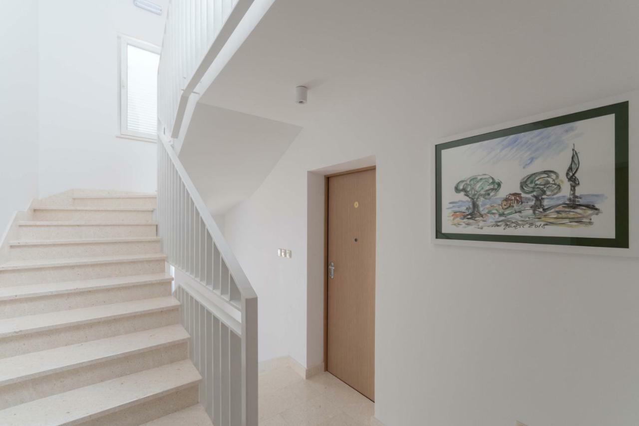 Apartment House Ivan John Podstrana Eksteriør bilde